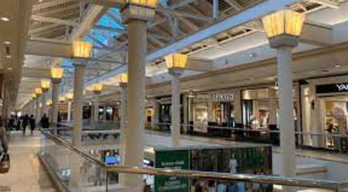 Retail Bliss: Exploring Burlington’s Premier Shopping Malls post thumbnail image